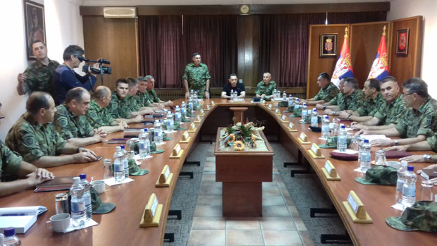 Вулин: Грађани су безбедни уз Војску Србије